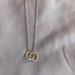 Silver necklace with rings